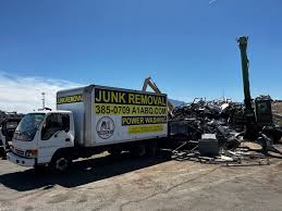 Best Property Management Cleanouts  in Le Roy, IL
